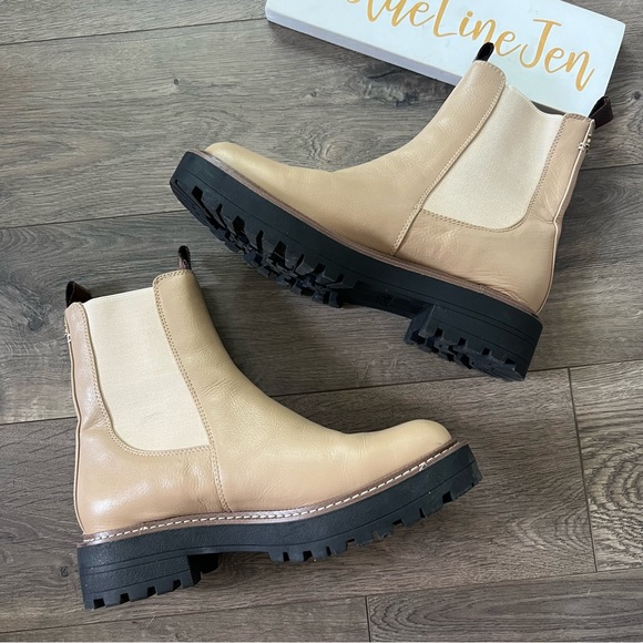Sam Edelman Revolve Laguna Chelsea Booties Sesame Boots NWOT - Picture 2 of 6